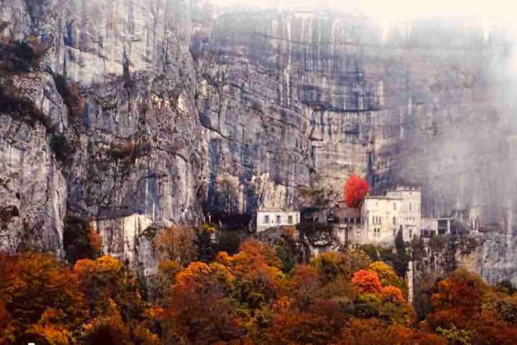 Вілла Tiny Liloumaca Coeur Ste Baume Plan d'Aups Екстер'єр фото
